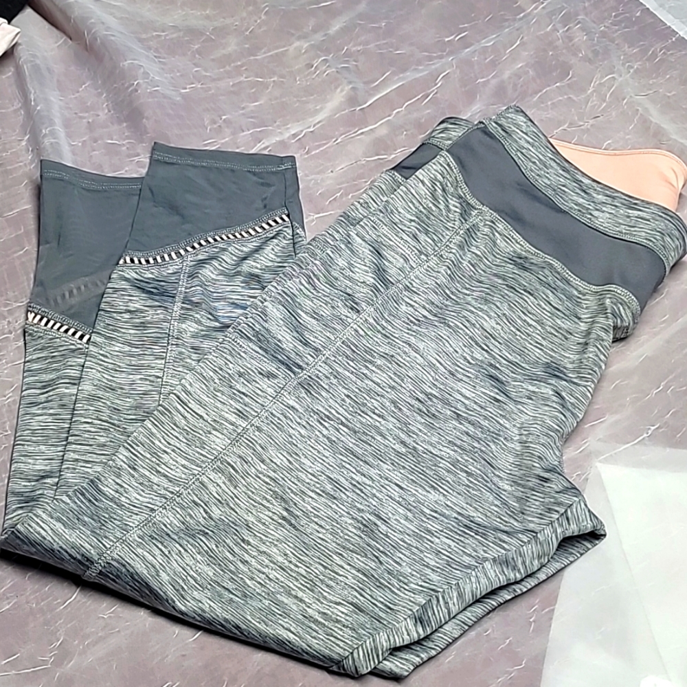 Woman's full length leggings